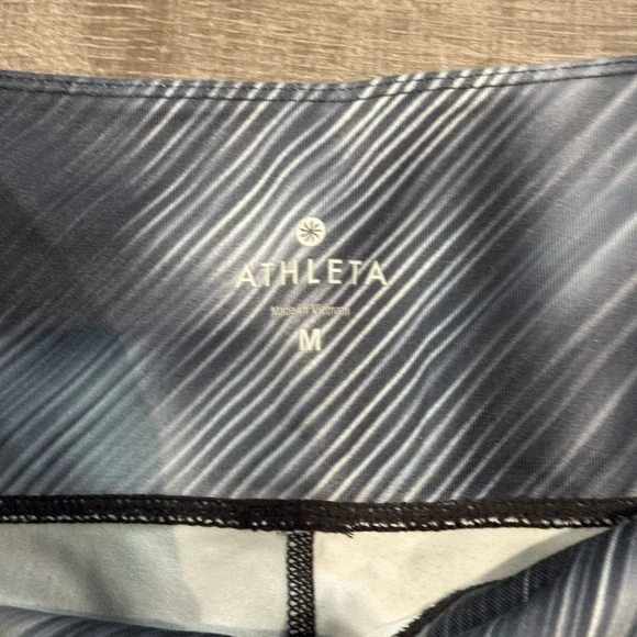 Athleta High-Rise Leggings Yoga essentials - Picture 3 of 5